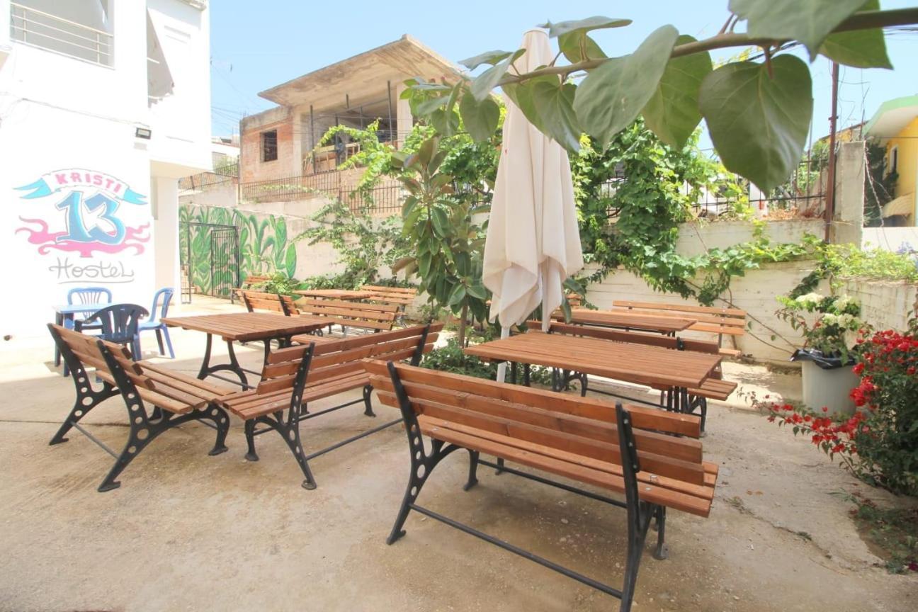 Hostel K13 Saranda Zewnętrze zdjęcie