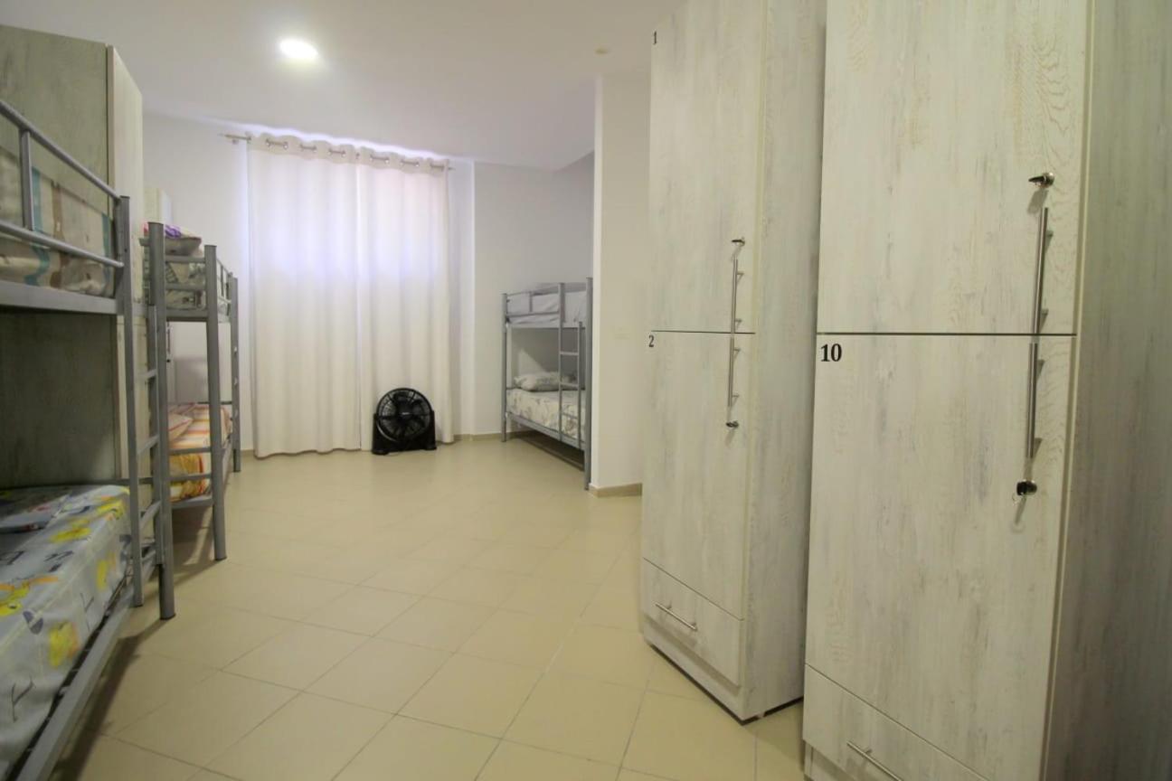 Hostel K13 Saranda Zewnętrze zdjęcie