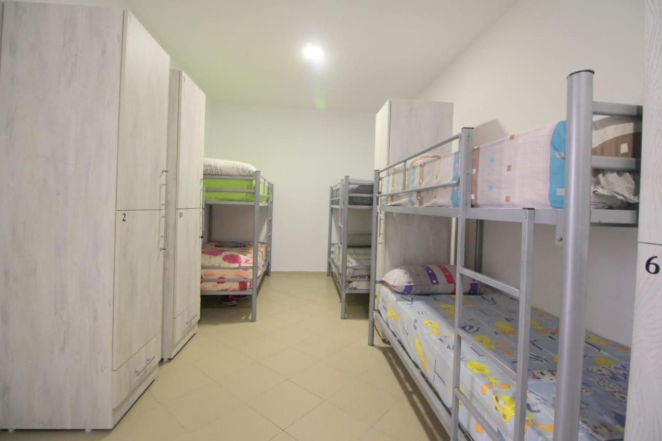 Hostel K13 Saranda Zewnętrze zdjęcie
