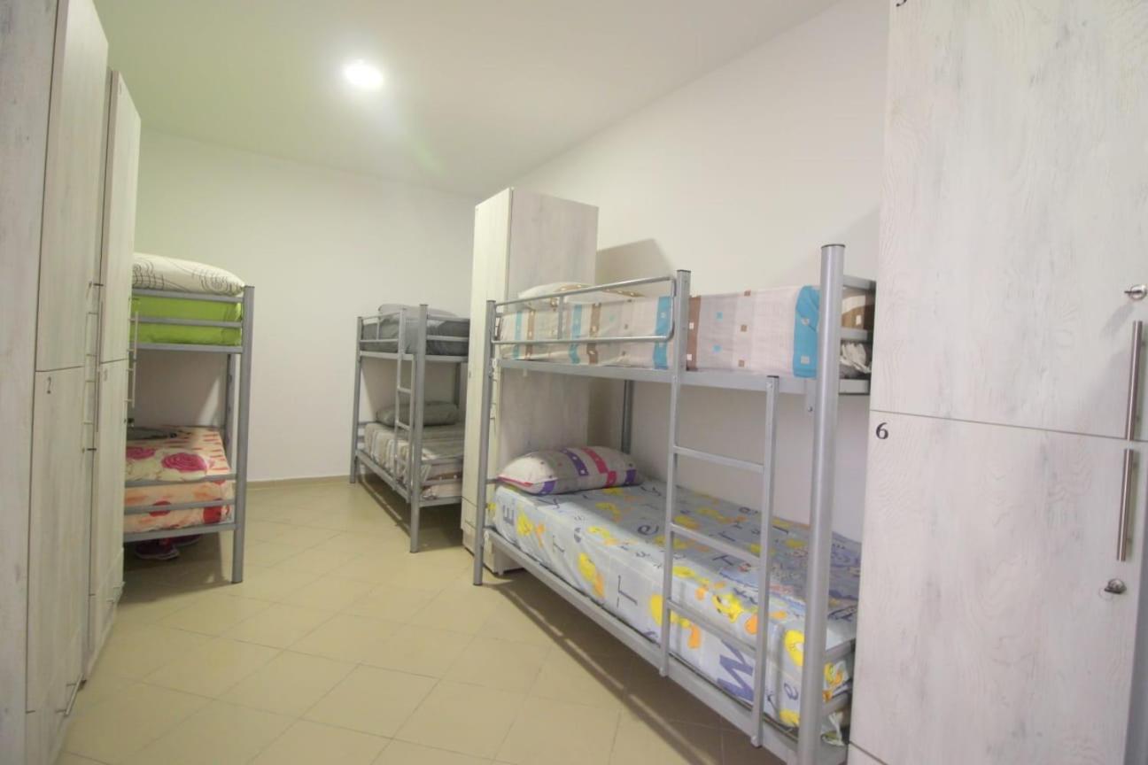 Hostel K13 Saranda Zewnętrze zdjęcie