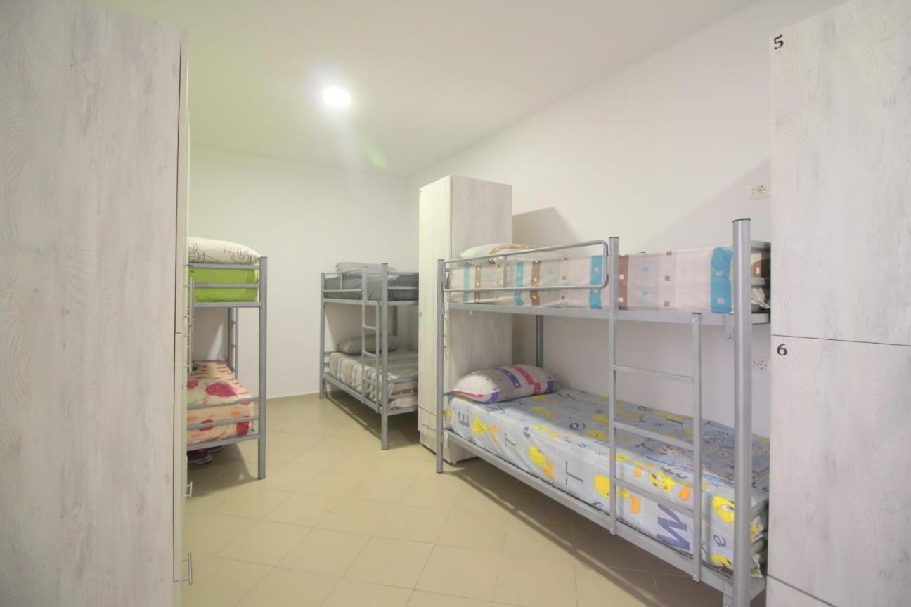 Hostel K13 Saranda Zewnętrze zdjęcie