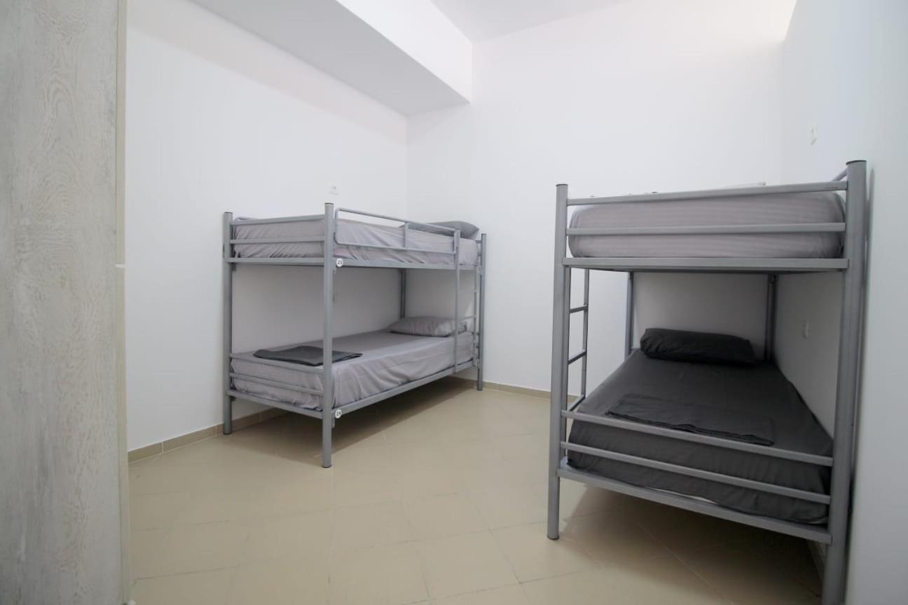Hostel K13 Saranda Zewnętrze zdjęcie