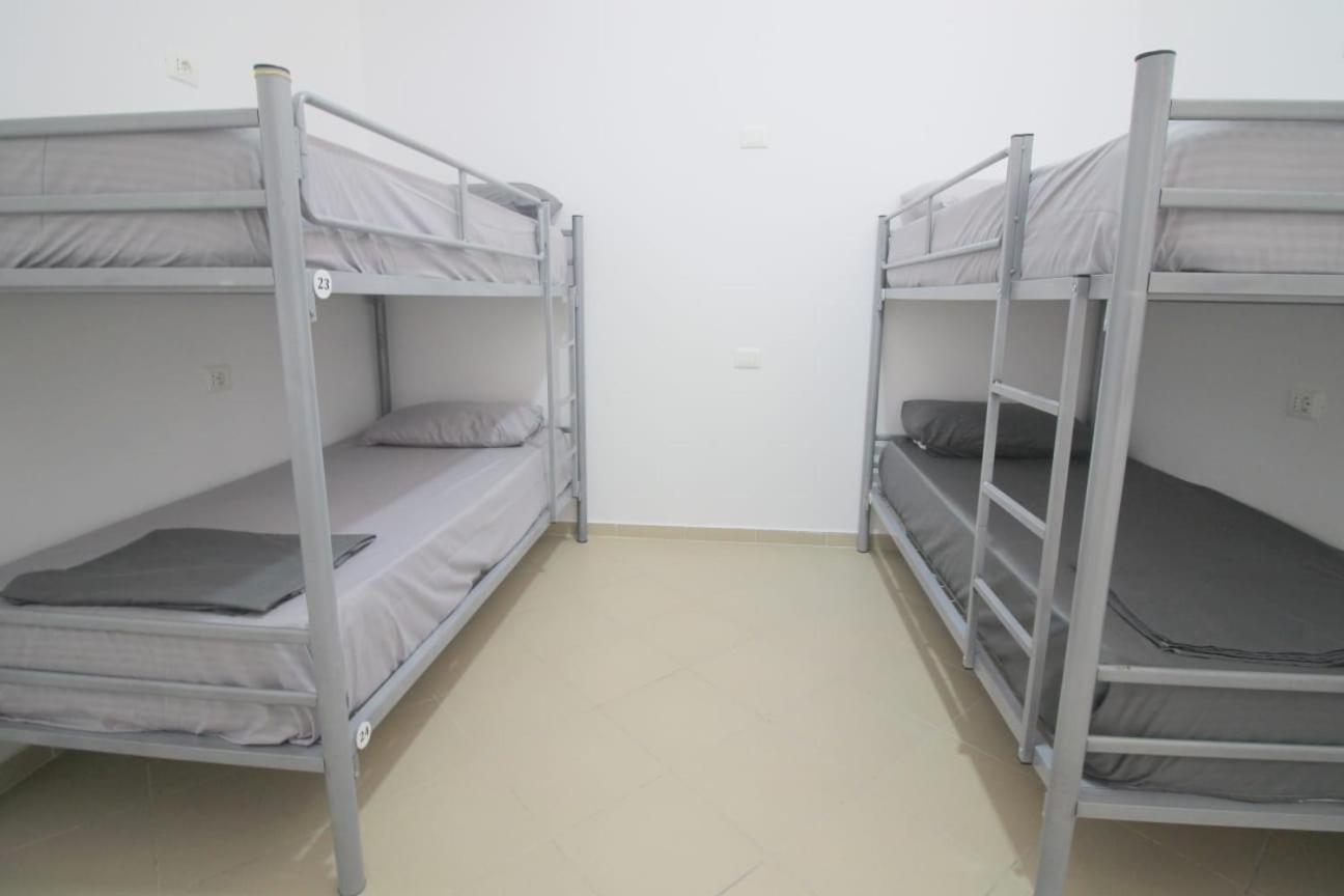 Hostel K13 Saranda Zewnętrze zdjęcie